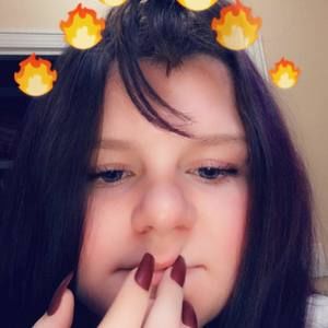 Meet your Posher, Joelle